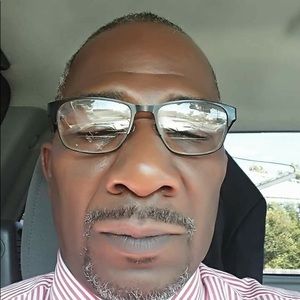 Meet your Posher, Damien